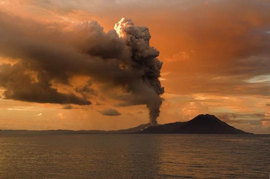 Εκπληκτικές φωτογραφίες ηφαιστειακών εκρήξεων (13)