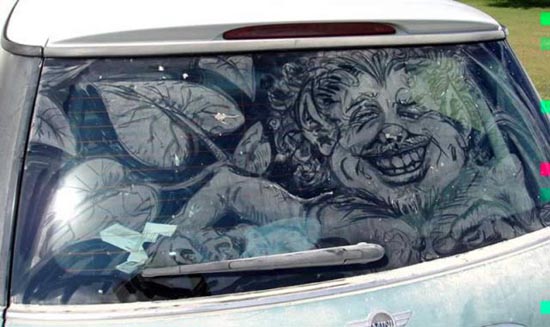 Απίστευτη τέχνη σε σκονισμένα τζάμια αυτοκινήτων (10)
