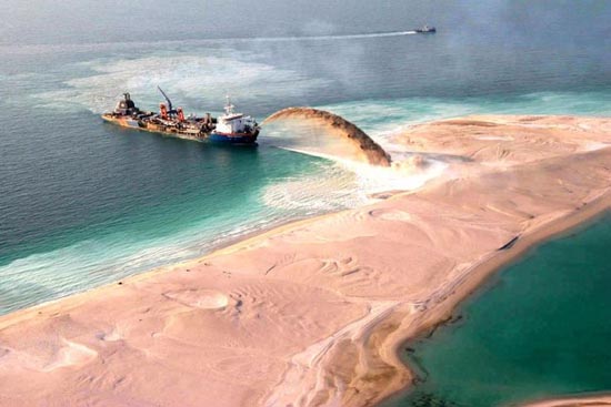 Πως κατασκευάζονται τα τεχνητά νησιά στο Dubai; (7)
