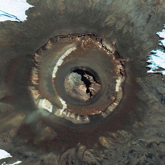 Εκπληκτικές φωτογραφίες ηφαιστείων από το διάστημα (15)
