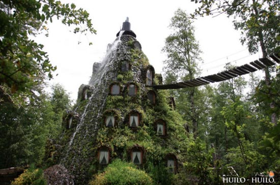 Απίθανο ξενοδοχείο "Magic Mountain" στη Χιλή (1)