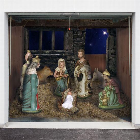 Απίστευτες Χριστουγεννιάτικες διακοσμήσεις σε γκαραζόπορτες (3)