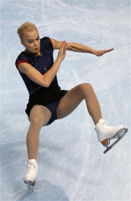 Kiira Korpi: Μια πανέμορφη ice skater (7)