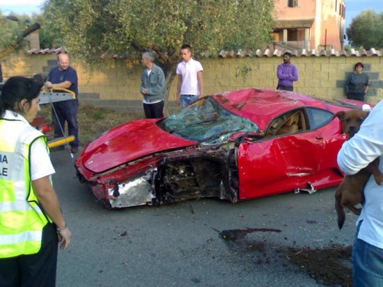 Πως να διαλύσετε μια Ferrari (6)