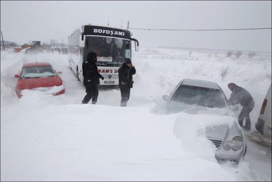 Τρομακτική χιονόπτωση στη Ρουμανία (9)