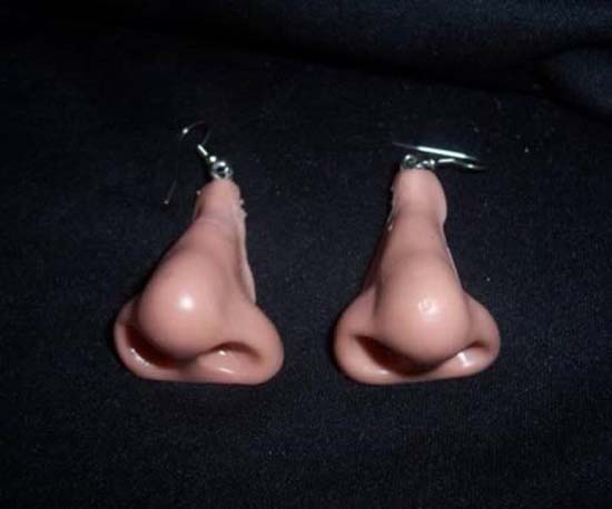 Παράξενα σκουλαρίκια (10)