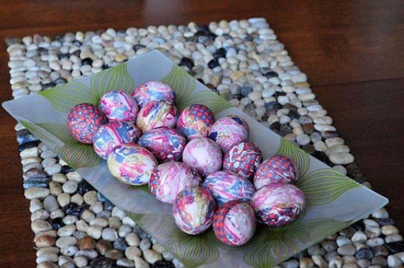 Βάψτε τα πασχαλινά αβγά χρησιμοποιώντας... γραβάτες! (10)