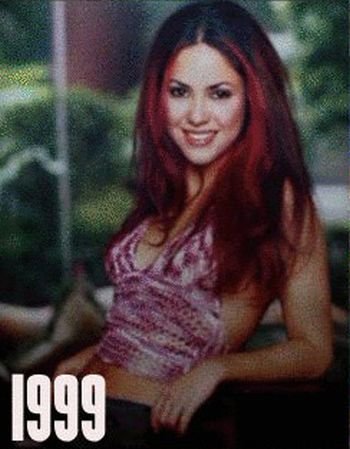 Shakira: 1977-2012 μέσα από φωτογραφίες (14)