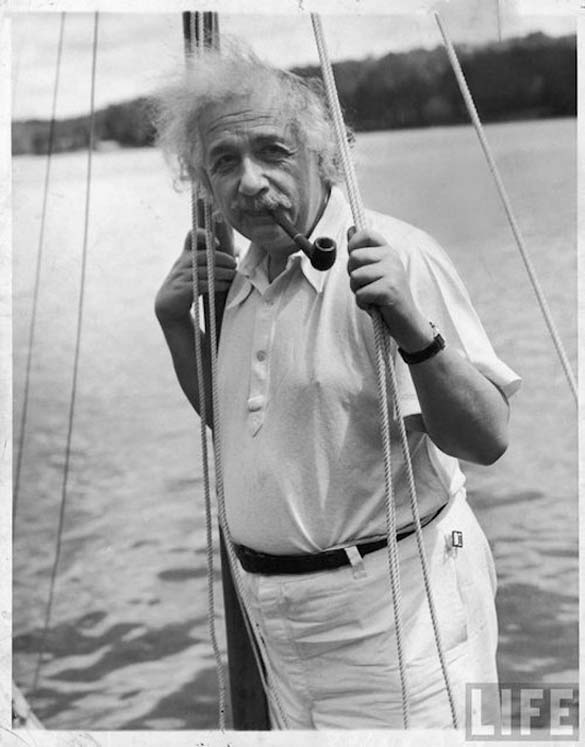 Φωτογραφίες του Albert Einstein όπως δεν τον έχουμε συνηθίσει (6)