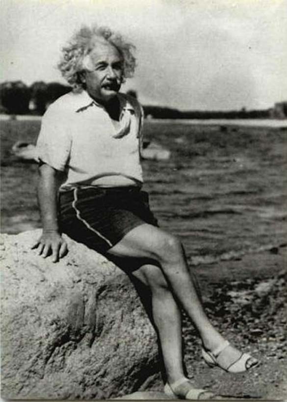 Φωτογραφίες του Albert Einstein όπως δεν τον έχουμε συνηθίσει (13)