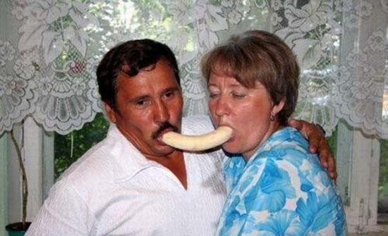 Οι πιο παράξενες και τραγικές φωτογραφίες ζευγαριών (7)