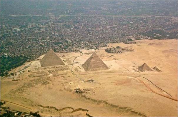 Οι Πυραμίδες από μια διαφορετική προοπτική (2)