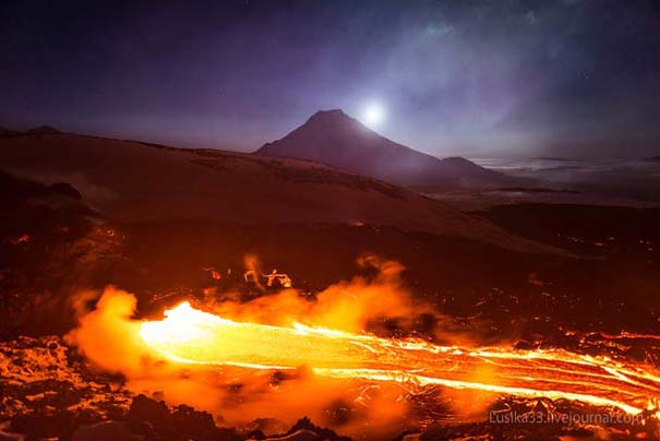 Φωτογραφίες από την καρδιά ενός ηφαιστείου που εκρήγνυται (6)