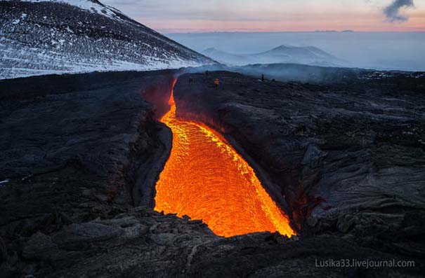 Φωτογραφίες από την καρδιά ενός ηφαιστείου που εκρήγνυται (23)