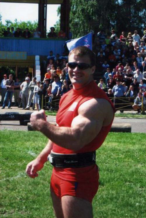 Denis Tsyplenkov: Ένας πραγματικός Hulk (19)