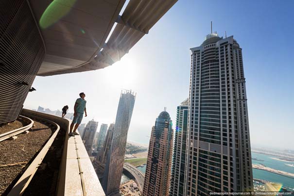 Εξερευνώντας το Dubai από την κορυφή των κτιρίων (11)