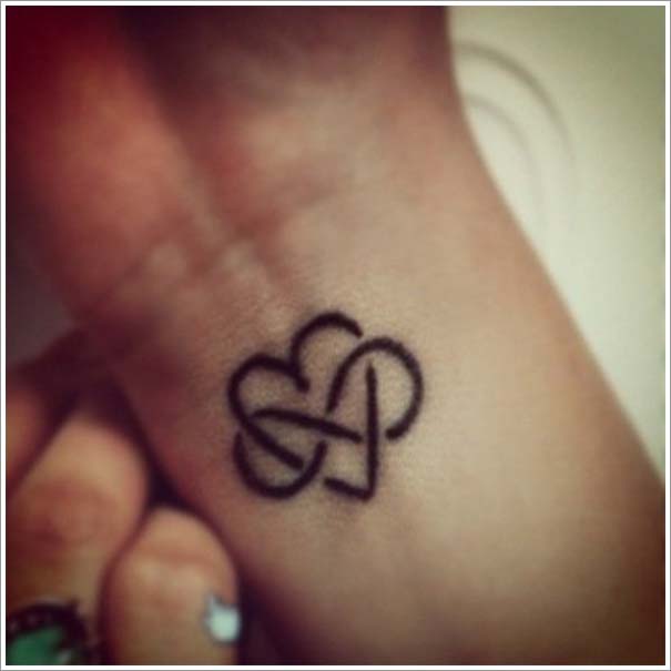 Μοναδικά τατουάζ σε σχήμα καρδιάς (3)