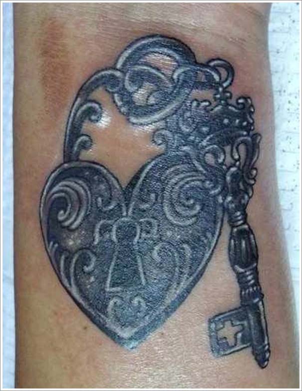 Μοναδικά τατουάζ σε σχήμα καρδιάς (18)