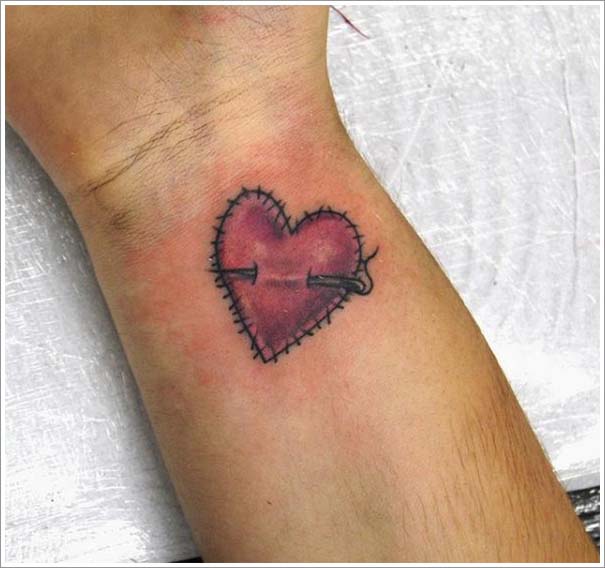 Μοναδικά τατουάζ σε σχήμα καρδιάς (28)