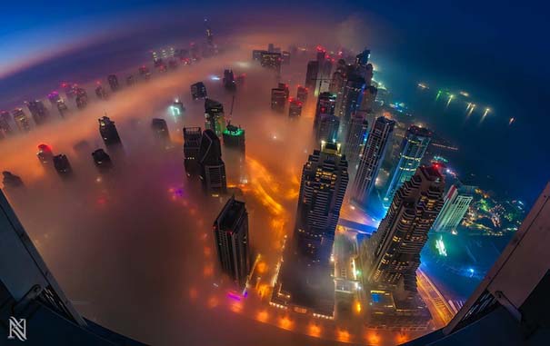 Εκπληκτικές φωτογραφίες από την οροφή κτηρίων στο Dubai (1)