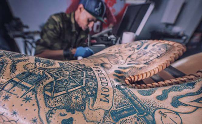 Μοτοσυκλέτα με τατουάζ (14)