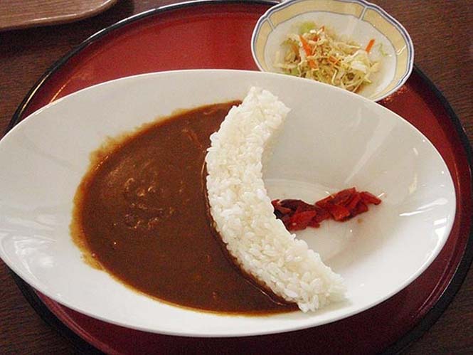 Εστιατόρια στην Ιαπωνία σερβίρουν πιάτα με φράγμα (2)