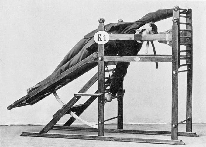 Τα περίεργα μηχανήματα των πρώτων γυμναστηρίων (20)