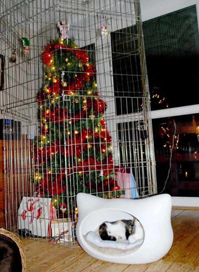 Χριστουγεννιάτικα δένδρα που σχεδιάστηκαν για να αντέξουν από παιδιά και κατοικίδια (8)