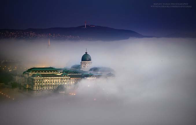 Φωτογράφος αφιέρωσε τέσσερα χρόνια απαθανατίζοντας τη Βουδαπέστη στην ομίχλη (4)
