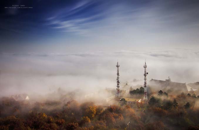 Φωτογράφος αφιέρωσε τέσσερα χρόνια απαθανατίζοντας τη Βουδαπέστη στην ομίχλη (7)