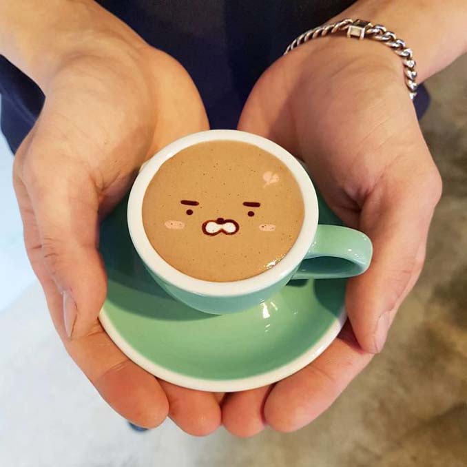 Κορεάτης barista μετατρέπει κούπες καφέ σε απίστευτα έργα τέχνης (10)