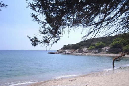 Οι 10 καλύτερες παραλίες της Αττικής (7)