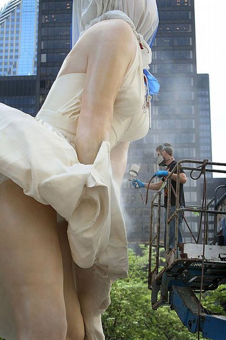 Γιγαντιαίο γλυπτό Marilyn Monroe στο Σικάγο (7)