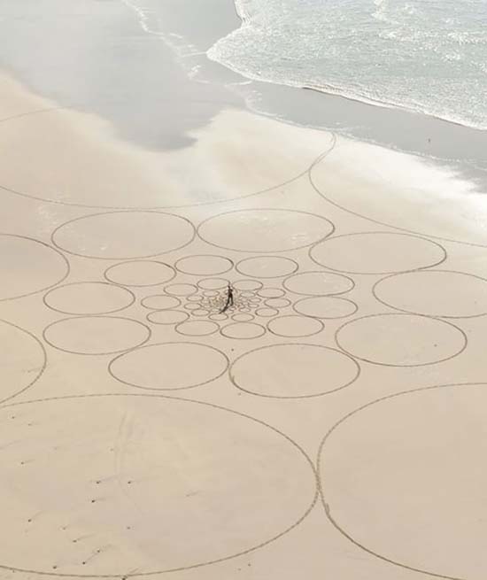Εξωπραγματική τέχνη σε παραλίες από τον Jim Denevan (26)