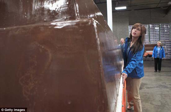 Σοκολάτα 5,5 τόνων, η μεγαλύτερη του κόσμου (3)
