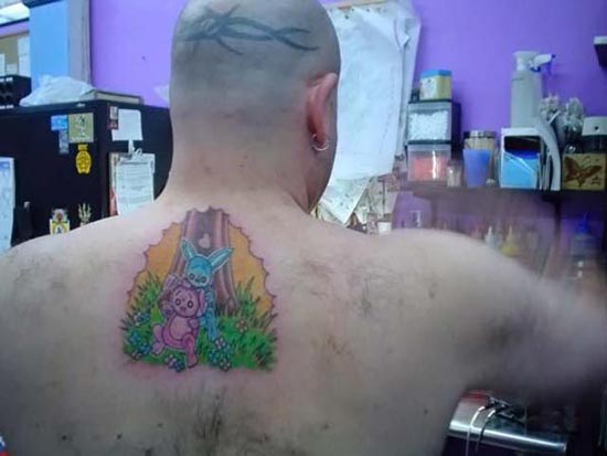 Δε θα μαντεύατε ποτέ το τατουάζ αυτού του άνδρα (6)