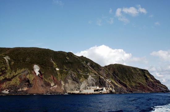 Το μικροσκοπικό νησί Aogashima στην Ιαπωνία (3)