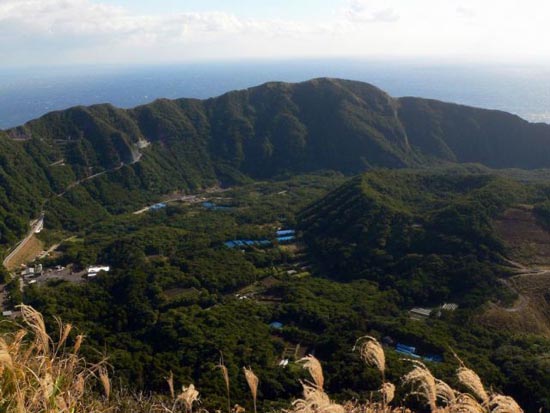 Το μικροσκοπικό νησί Aogashima στην Ιαπωνία (6)