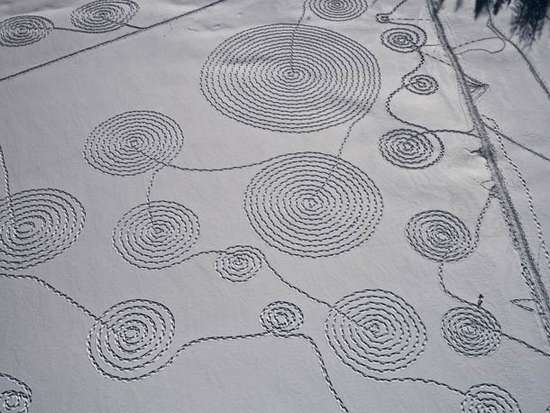 Γιγάντια σχέδια στο χιόνι από την Sonja Hinrichsen (4)