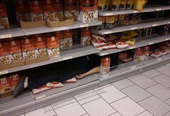 Παράξενες στιγμές στο Supermarket (6)