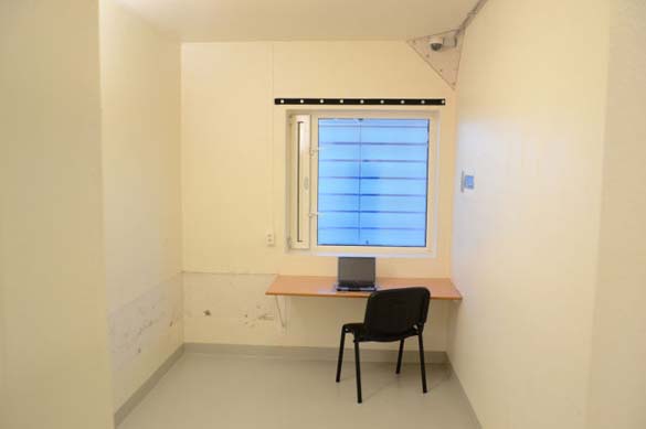 Στο κελί του Breivik (4)