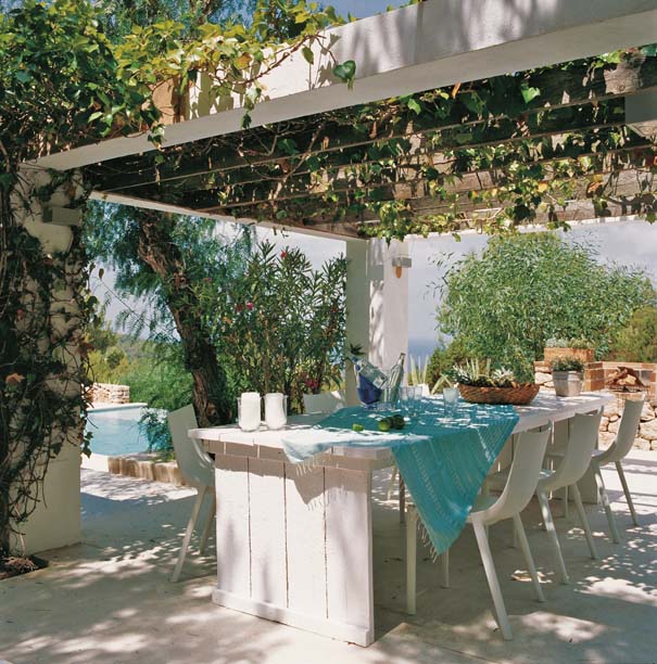 Εντυπωσιακό μεσογειακό σπίτι στην Ibiza (5)