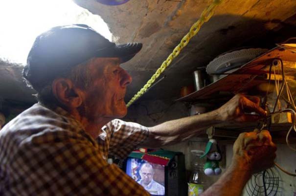 Η ασυνήθιστη κατοικία ενός ζευγαριού από την Κολομβία (4)