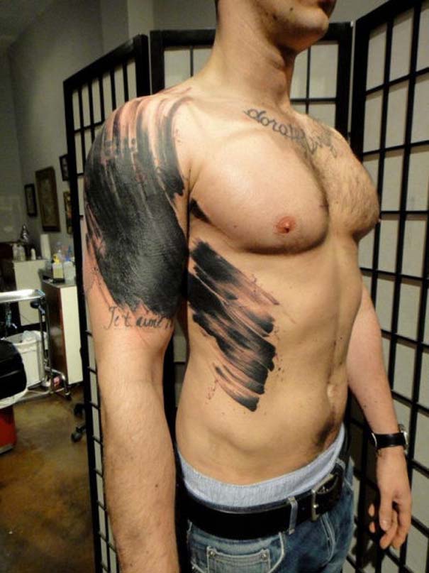 Τατουάζ που μοιάζουν βγαλμένα από το Photoshop (6)