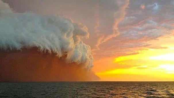 «Τσουνάμι» σκόνης στην Αυστραλία (10)