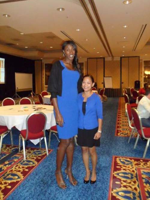 Οι ψηλότερες γυναίκες του κόσμου (12)