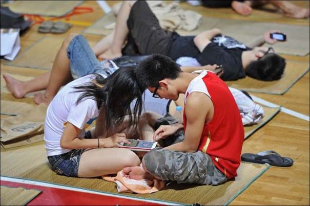 Δείτε πως ξεφεύγουν από τη ζέστη οι φοιτητές στην Κίνα (7)