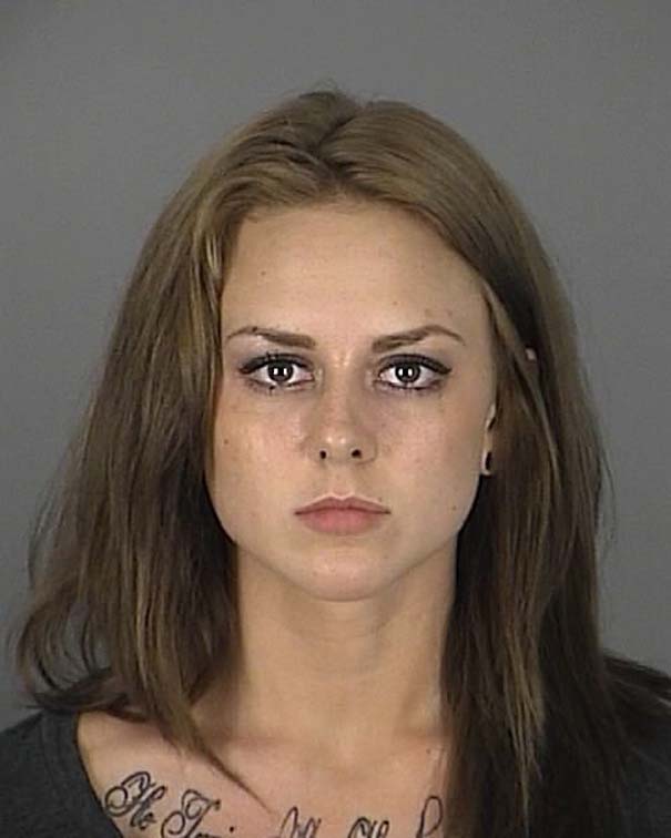 Φωτογραφίες συλληφθέντων: Όμορφες και επικίνδυνες (28)