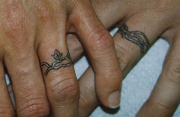 Ζευγάρια που έκαναν τατουάζ αντί για βέρες (10)
