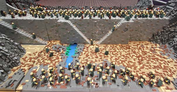 Επική αναπαράσταση μάχης του Άρχοντα των Δαχτυλιδιών με LEGO (5)